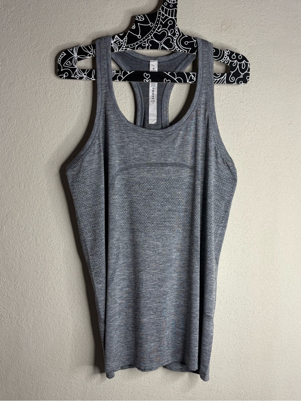 Lululemon Swiftly Tech Racerback
Slate / White size 12